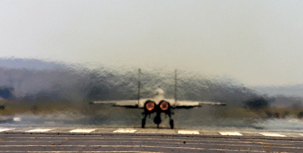 F15-001